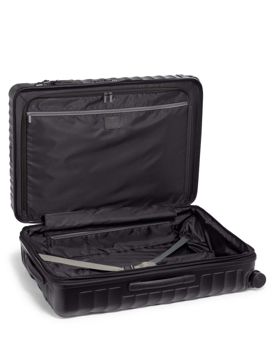 Luggage London Luggage | 19 Degree Extended Trip Expandable 4 Wheeled Packing Case - Black Textured