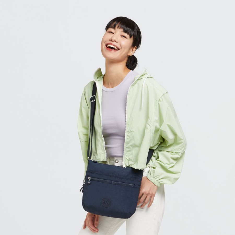 Bags London Luggage | Arto Shoulder Bag Across Body - Blue Bleu 2